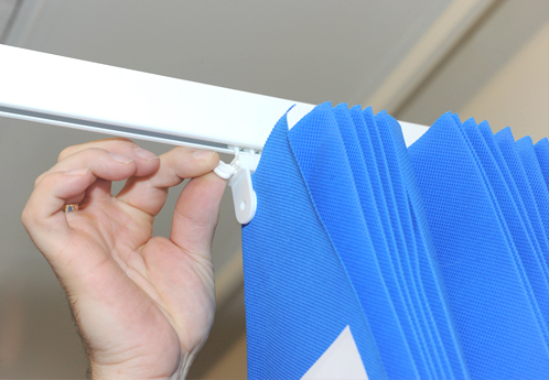 fitting a disposable curtain